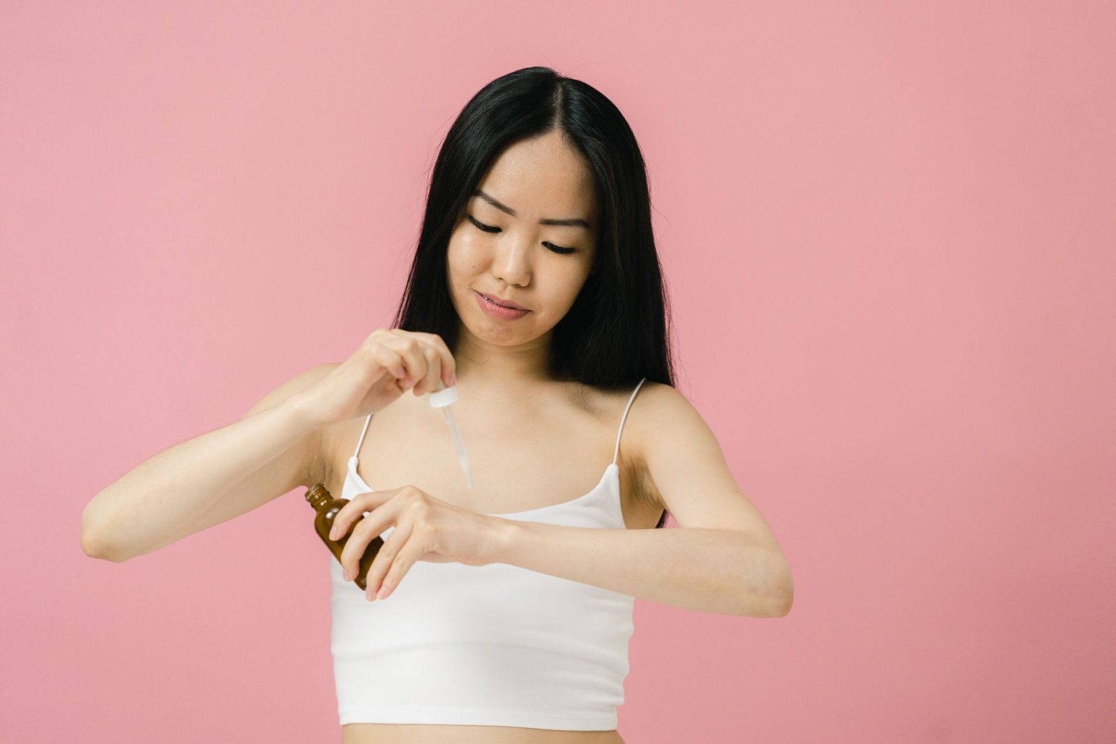 精华乳与精华液、乳液有什么区别